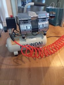 Air compressor