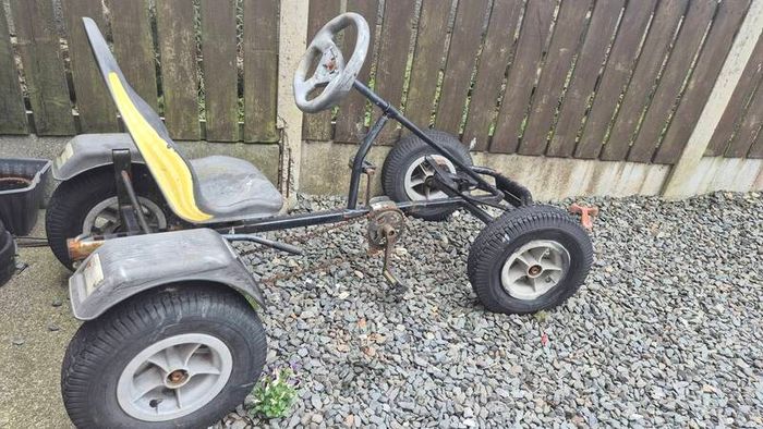 pedal go kart