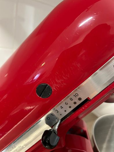 KitchenAid Artisan 5KSM125 Stand Mixer 4.7L