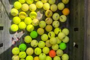 50 used mixed brand coloured practice grade golf balls