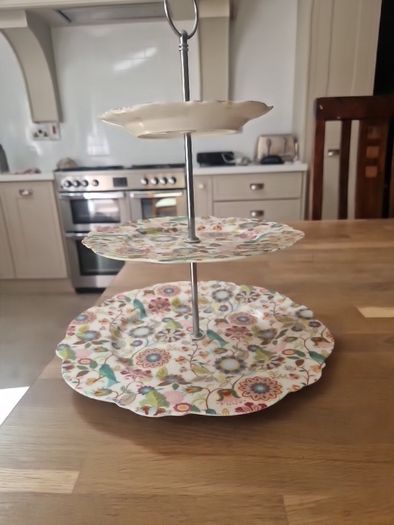 3 tier cake stand