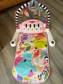 Baby piano and mat