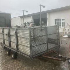 Sheep shearing trailer