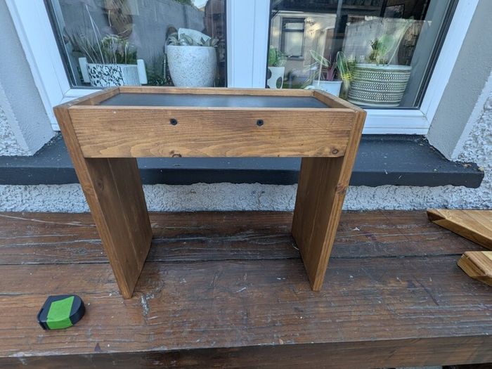 dog bowl stand