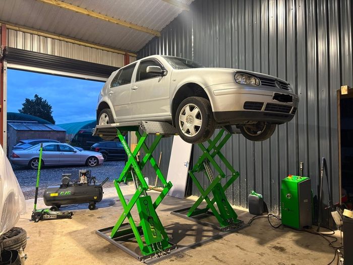 High Rise Scissor Lift 3 Ton