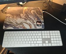 14" MacBook Pro M4 Pro , + Magic Keyboard + Case