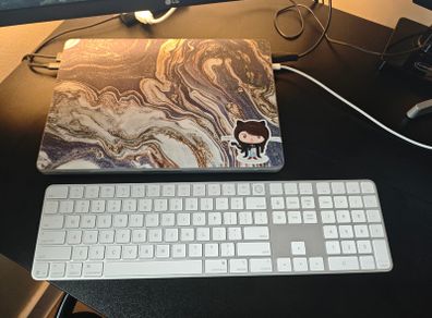 14" MacBook Pro M4 Pro , + Magic Keyboard + Case