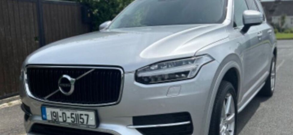 2019 (191) Volvo Xc90 2.0 T8 Momentum Pro Awd 5 5d