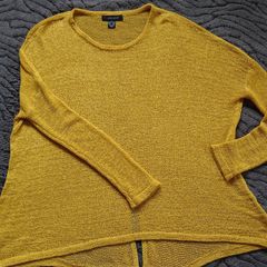 Summer Top  Size 8-12