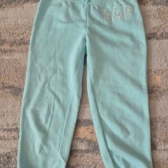 GAP 3/4 trousers, size 8-9y