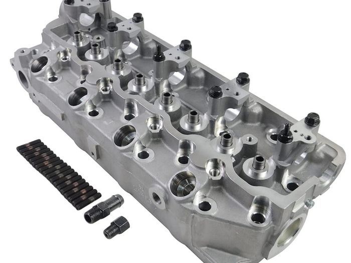 Mitsubishi L200 K74 Cylindar Head 2.5 D TD 4D56  ( 96-07 )