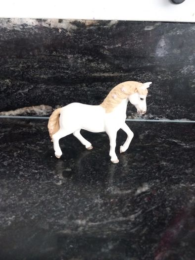 Schleich horses x 11