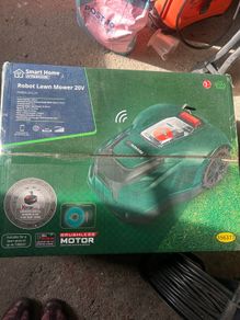 Robot lawnmower
