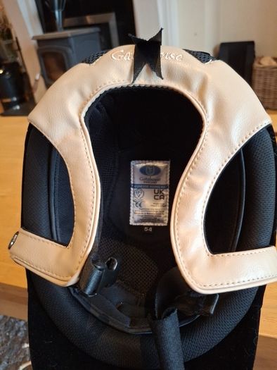 54cm Jeunesse Velvet Riding Hat