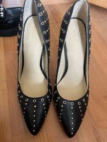 Brand new aldo genuine leather black stilletto gold studs