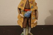 Vintage Vista alegre porcelain figurine