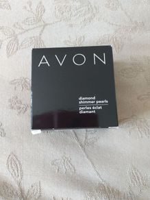Avon Diamond Shimmer Face Pearls