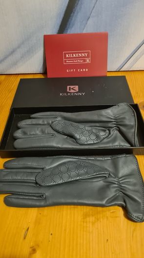 Ashwood 100% Leather Ladies Gloves From Kilkenny Design Shop. As New In Box. S7 Size.