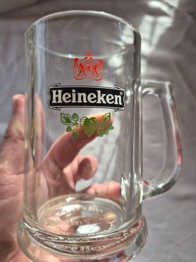 5 Vintage Heineken 1/2 pint, glass beer tankards/mugs.