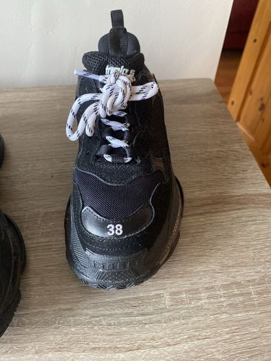 Balenciaga dupes runners size 38