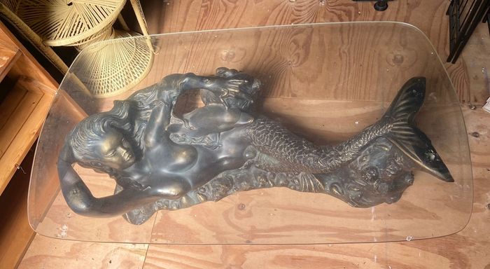 sitting room table
