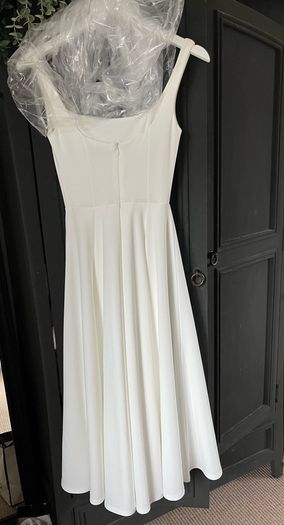 CLUB London Midi dress