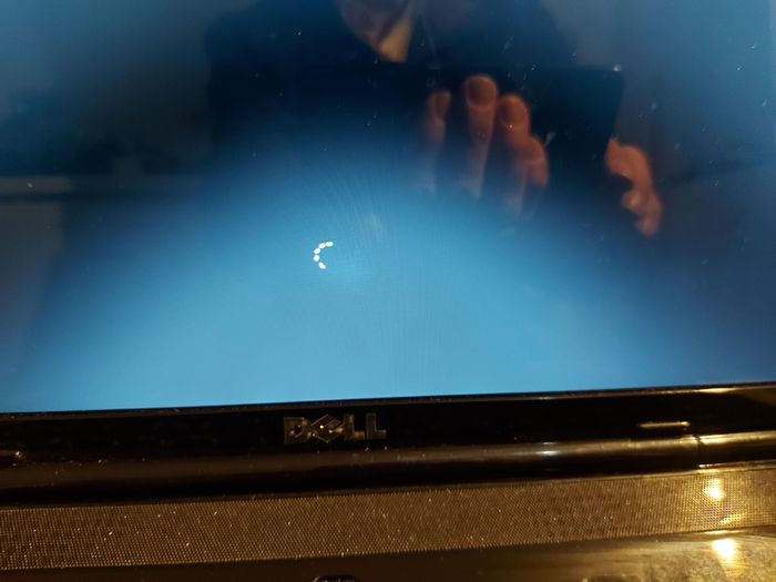 Dell Inspiron 1545, Model PP41L, Intel Pentium Dual-Core CPU T4300, 2.1GHZ, 4GB Ram, 238GB SSD, Windows 10, Microsoft Edge, chrome and VLC