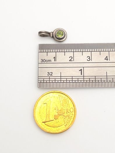Vintage 925 Sterling Silver & Peridot Pendant Charm