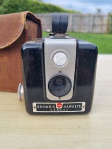 Vintage KODAK Brownie Hawkeye Camera