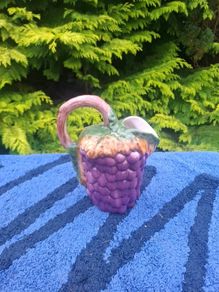 Purple grappe pitcher postage possible
