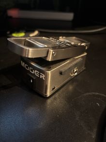 Mooer Leveline volume pedal