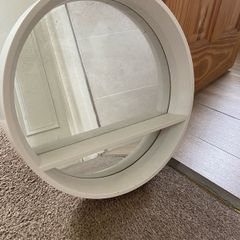 wall mirror