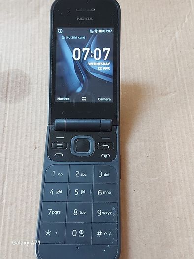 NOKIA KaiOS Flip Phone, Model Nokia 2027 Flip, 4GB, KaiOS 2.5.2 in excellent condition