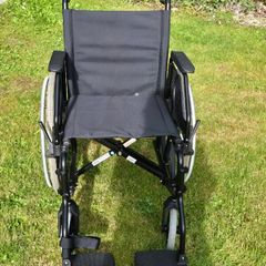 Wheel chair