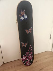 Skateboard