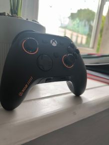 SCUF Valor pro