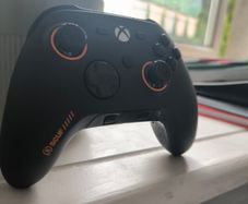 SCUF Valor pro