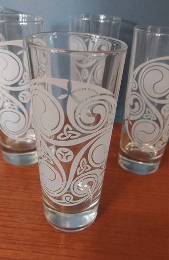 Fabulous Set of Six Vintage Irish Mist Celtic Design Etched/Frosted Highball Glasses, Made in Italy, Mint Condition