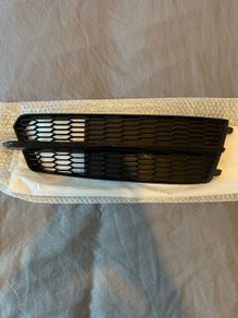 Audi A6 C7.5 S-Line Front Passenger-Side Lower Bumper Grille