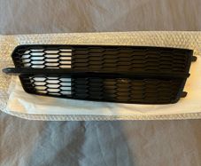 Audi A6 C7.5 S-Line Front Passenger-Side Lower Bumper Grille