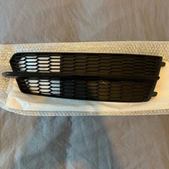 Audi A6 C7.5 S-Line Front Passenger-Side Lower Bumper Grille