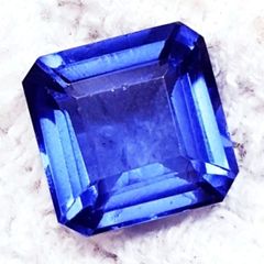 Magnificent Tanzanite with certificate10.02ct
