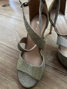 Sandals gold heels