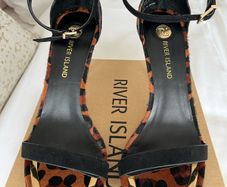 River island ladies sandals