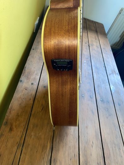 Tanglewood Nashville IV in excellent condition.