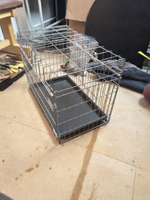 small dog crate 56cm x 33cm x 42cm