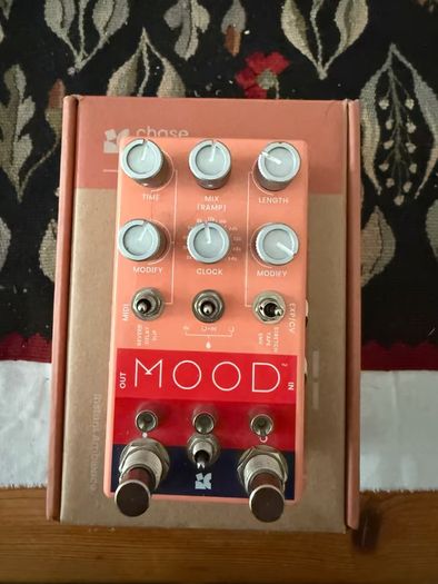 Chase Bliss Mood pedal