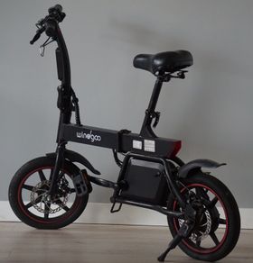 Folding electric bike