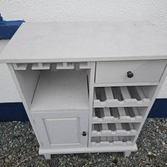 drinks cabinet