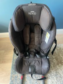 Free Car Seat - Axkid rear-facing